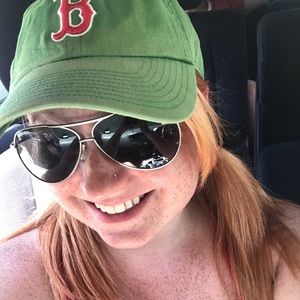 Meet your Posher, Eva